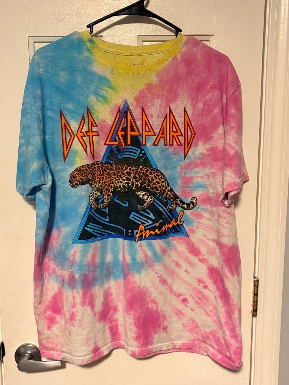 Def Leppard Tie-Dye 'Animal' Graphic Tee - Pink Blue Yellow